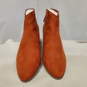 Dolce Vita DVD bootie